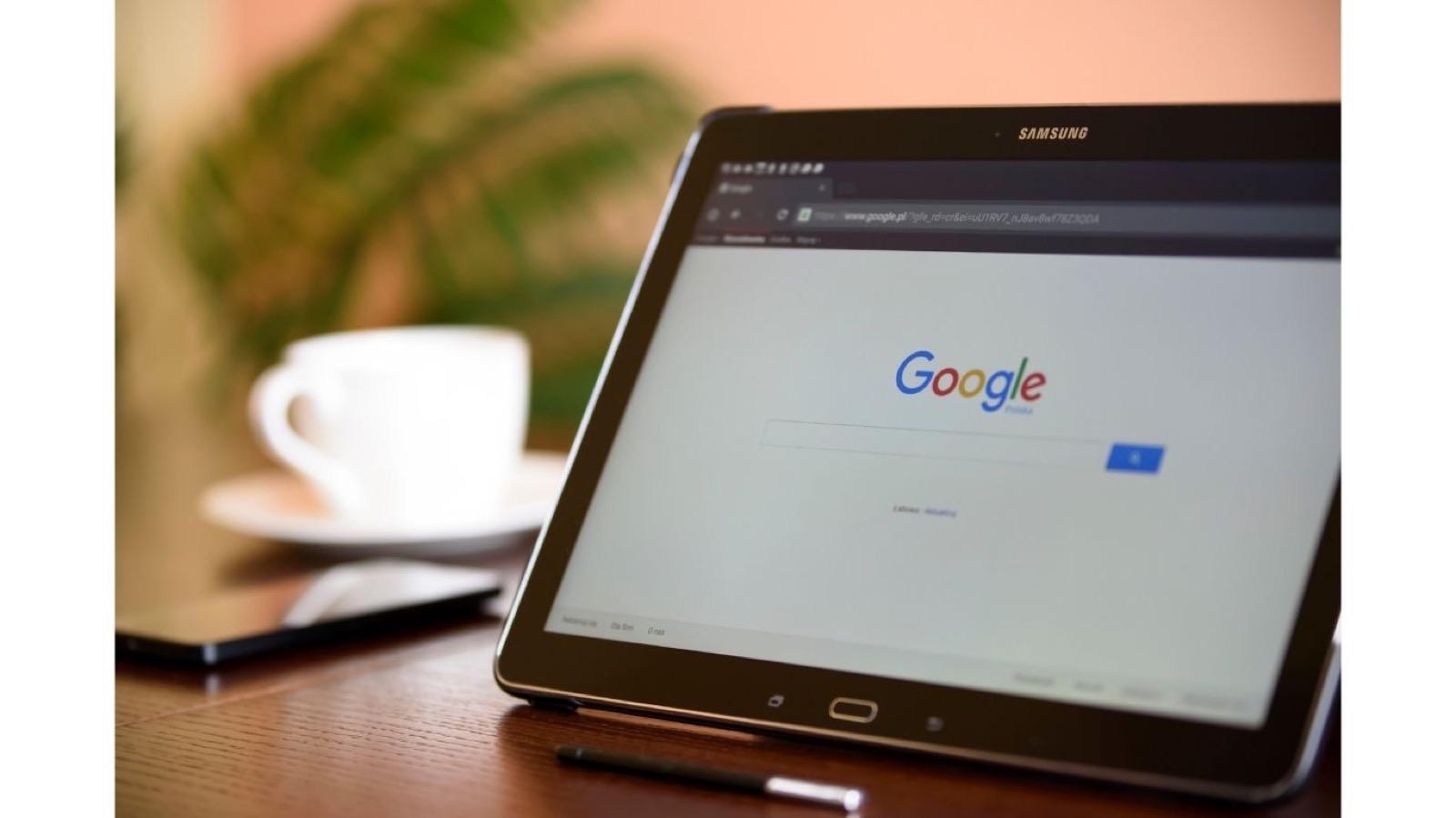 検索からの来訪を育てるイメージ（タブレットでのGoogle検索）